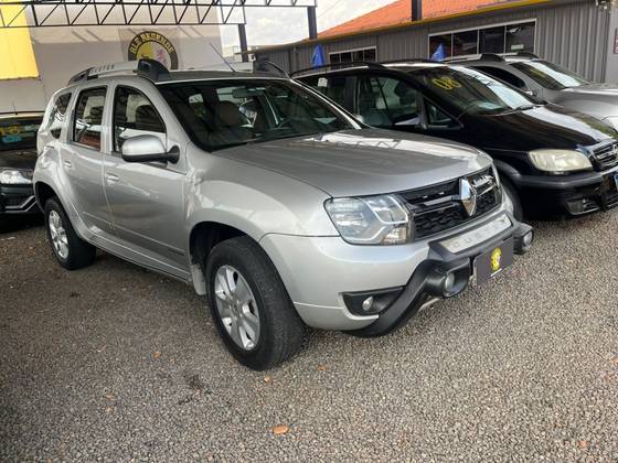 RENAULT DUSTER 2.0 DYNAMIQUE 4X2 16V FLEX 4P AUTOMÁTICO RENAULT DUSTER 2.0 DYNAMIQUE 4X2 16V FLEX 4P AUTOMÁTICO
